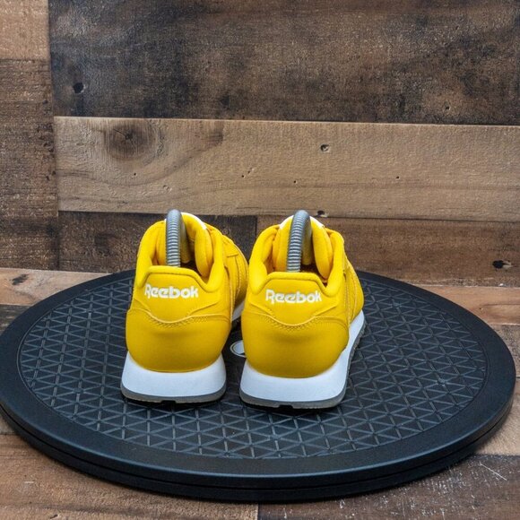 REEBOK CLASSIC LEATHER WOMENS ATHLETIC SHOES RETRO UTILITY YELLOW LOW SIZE 7 - Picture 7 of 9